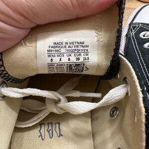 Black and White Unisex converse